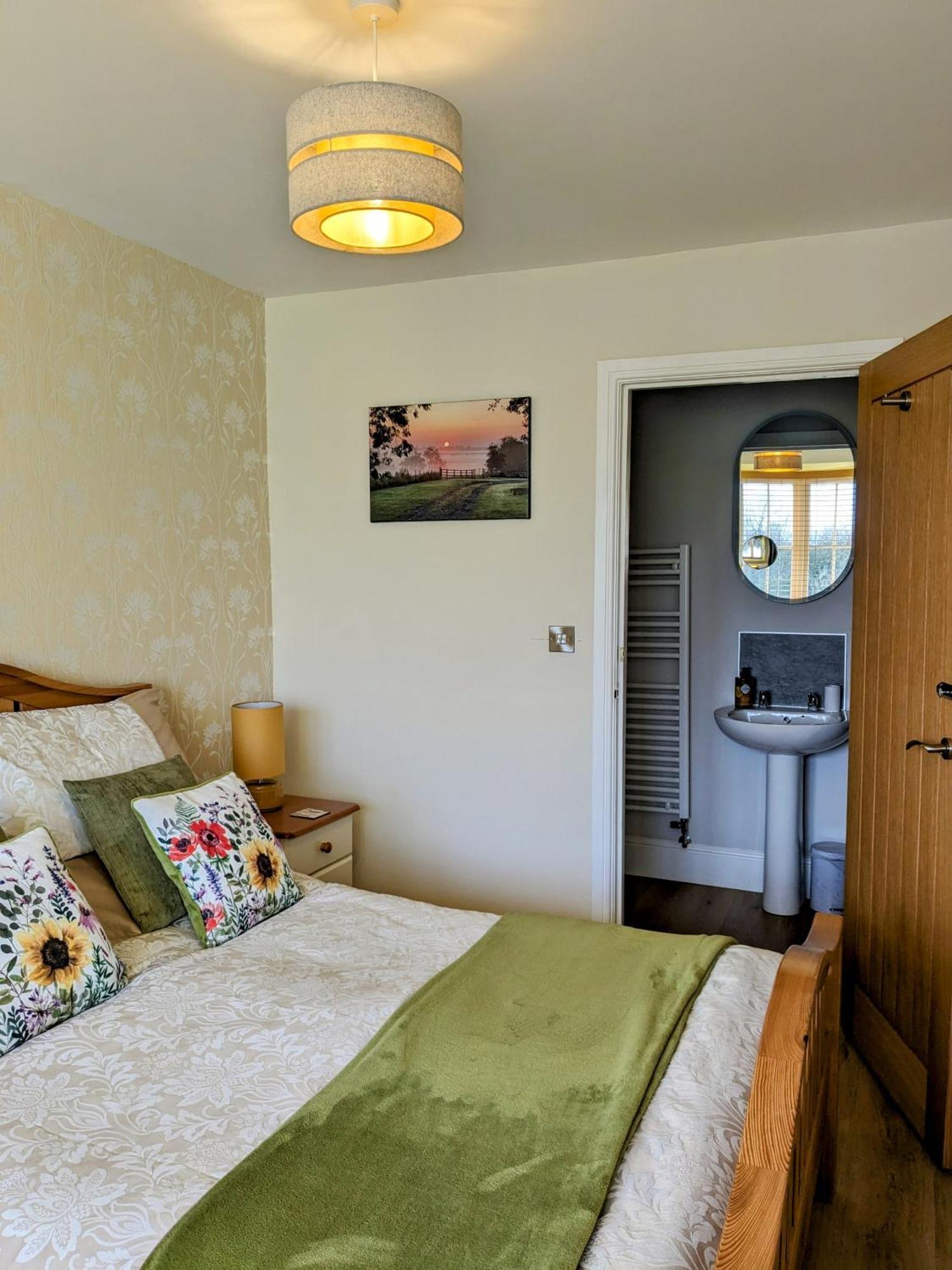 Rosegarth Bed And Breakfast Marton  Room photo